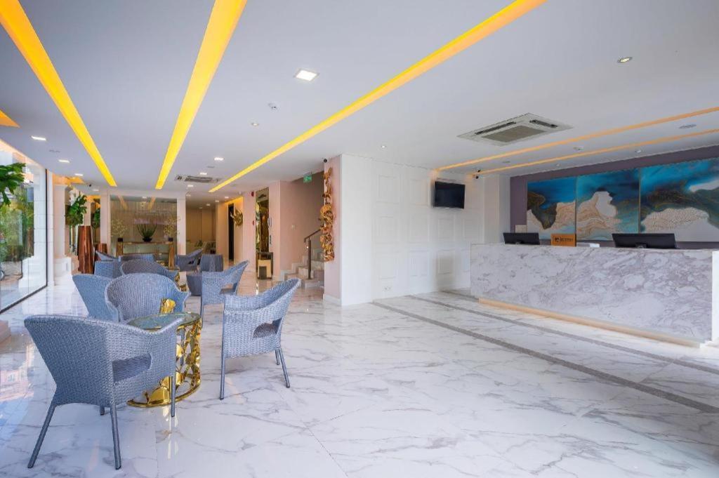 V Boutique Hotel Πνομ Πενχ Εξωτερικό φωτογραφία